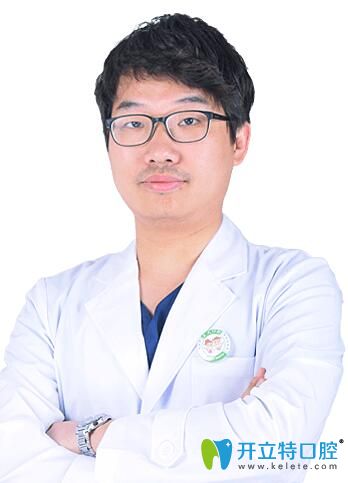 深圳正夫口腔門(mén)診部 劉強(qiáng)
