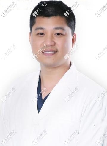 廣州穗江口腔門(mén)診部 廖珊