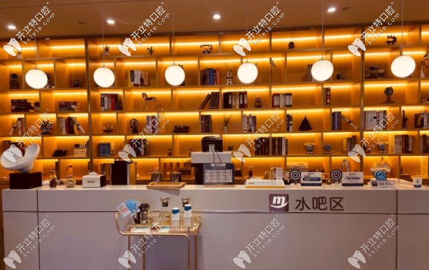 客觀評(píng)價(jià)下昆明美奧口腔的奧齒泰種植牙價(jià)格怎么樣?