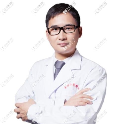 張愛國